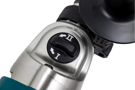 Дрель Makita HP2050 ударная